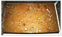 Table en marbre marron au centre : image 1 0f 2 thumb